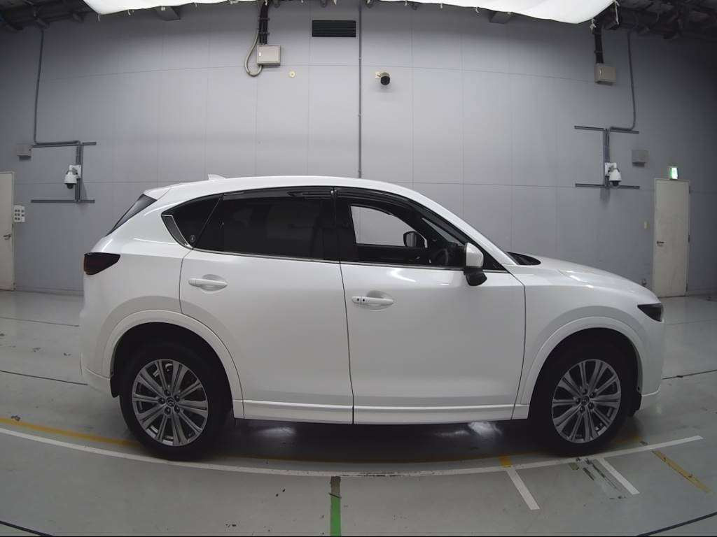 2022 Mazda CX-5 KF2P[2]