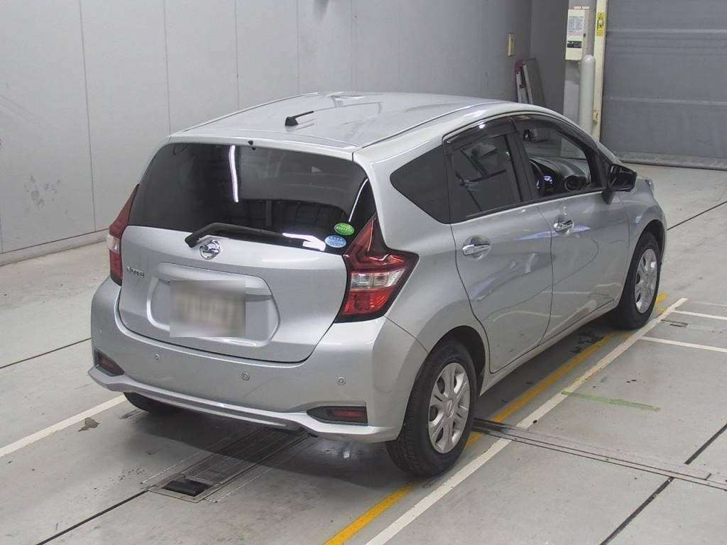 2016 Nissan Note E12[1]