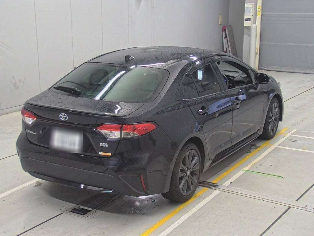 2022 Toyota Corolla Sedan ZWE211[1]