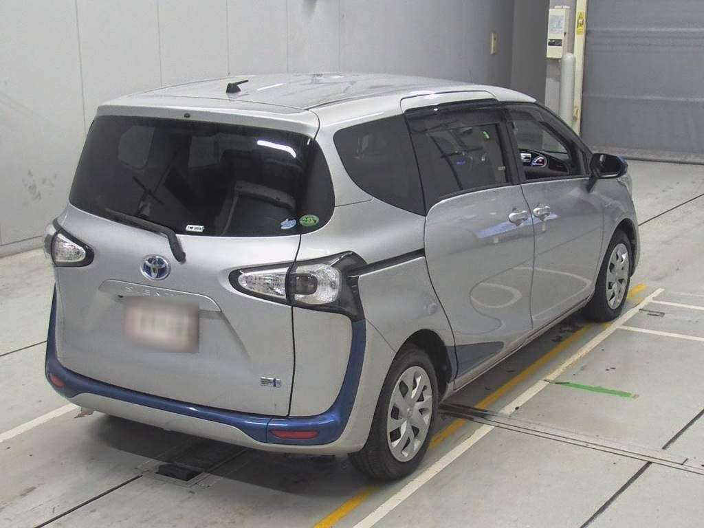 2016 Toyota Sienta NHP170G[1]