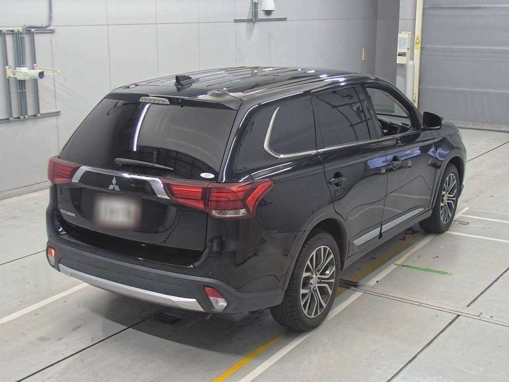 2017 Mitsubishi Outlander GF7W[1]