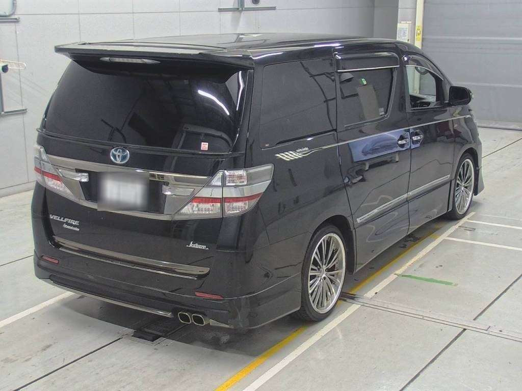 2013 Toyota Vellfire ANH20W[1]