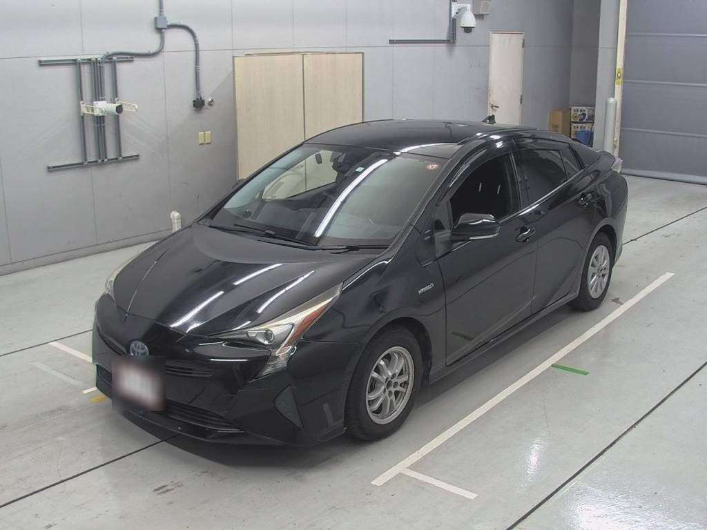 2016 Toyota Prius ZVW50[0]