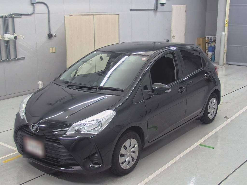 2017 Toyota Vitz KSP130[0]