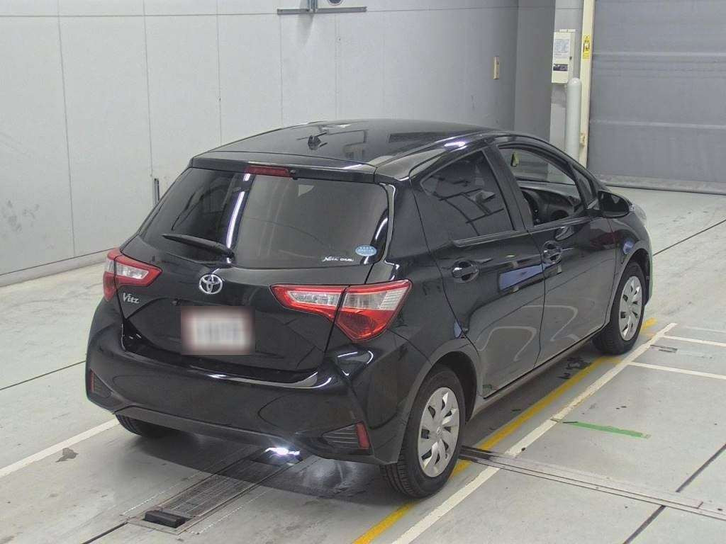 2017 Toyota Vitz KSP130[1]