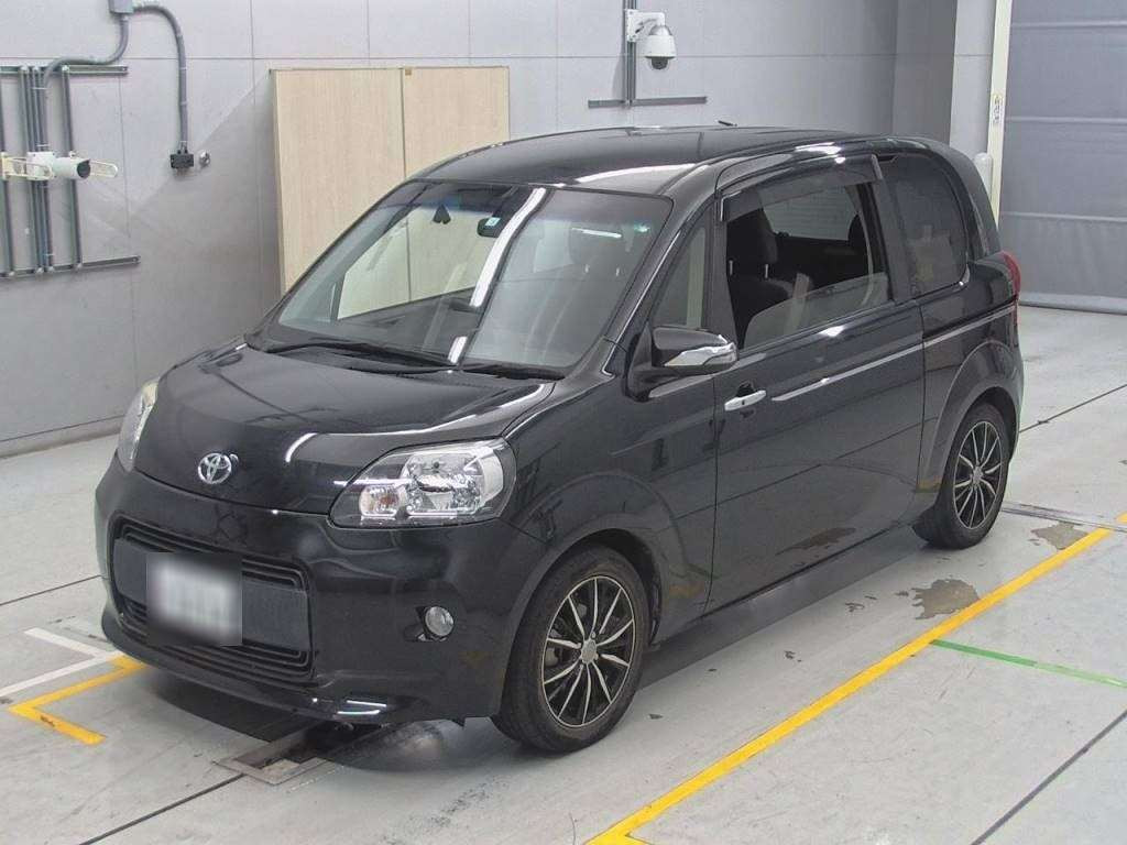 2014 Toyota Porte NCP141[0]