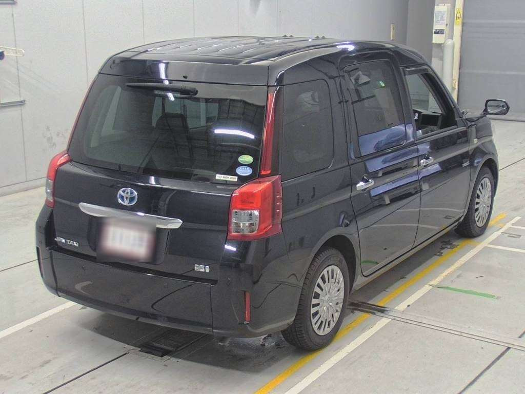 2020 Toyota JPN Taxi NTP10[1]