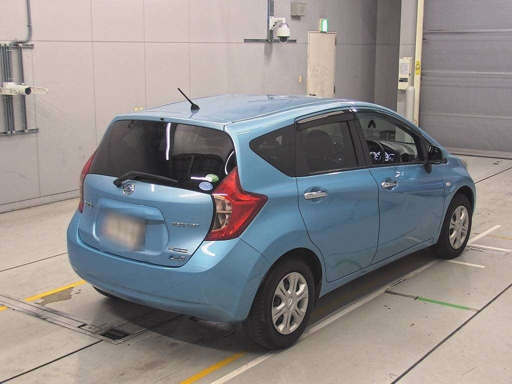 2014 Nissan Note E12[1]