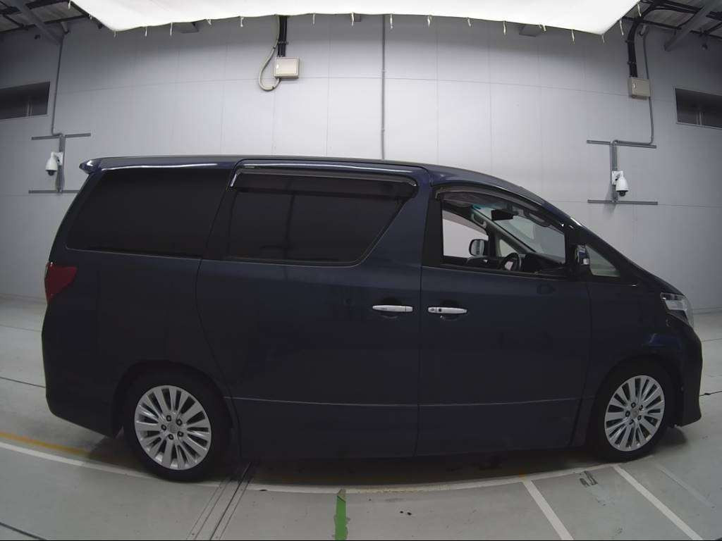 2013 Toyota Alphard GGH20W[2]