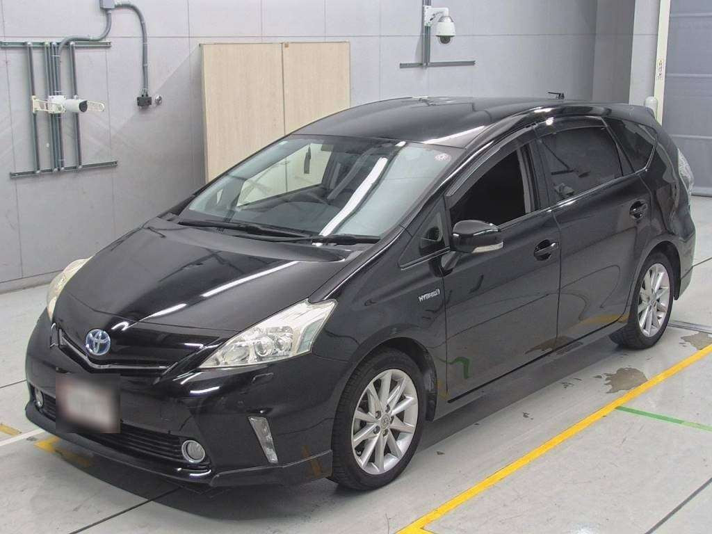 2013 Toyota Prius alpha ZVW40W[0]