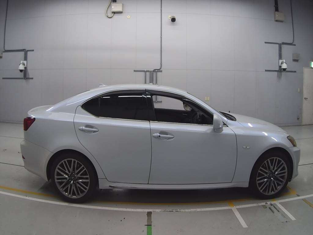 2006 Lexus IS GSE21[2]