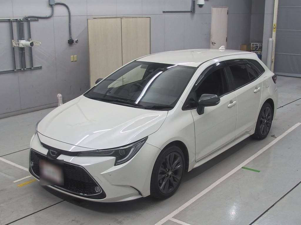 2019 Toyota Corolla Touring Wagon ZRE212W[0]