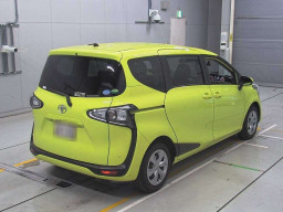 2020 Toyota Sienta