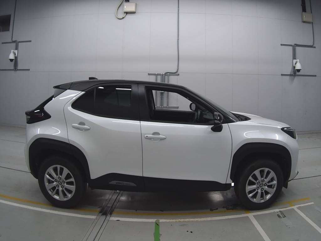 2022 Toyota YARIS CROSS MXPB15[2]