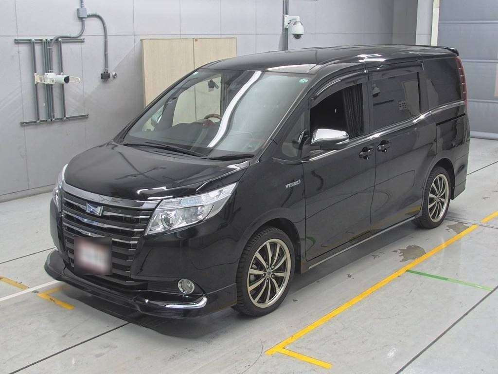 2017 Toyota Noah ZWR80G[0]