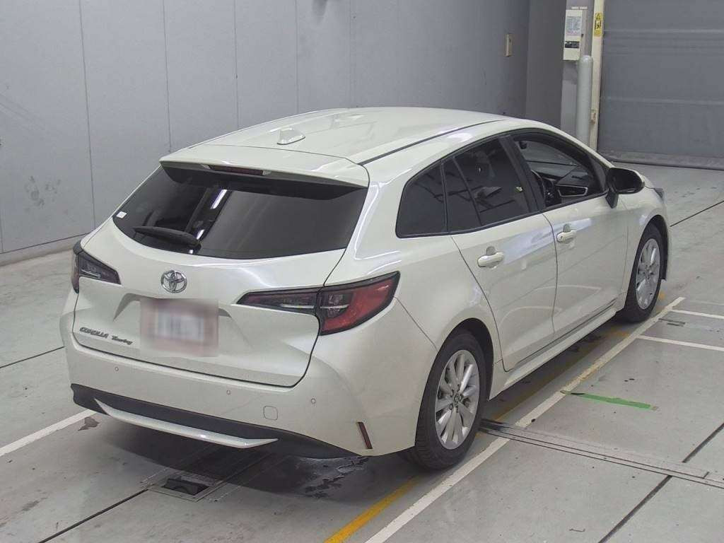 2019 Toyota Corolla Touring Wagon ZRE212W[1]