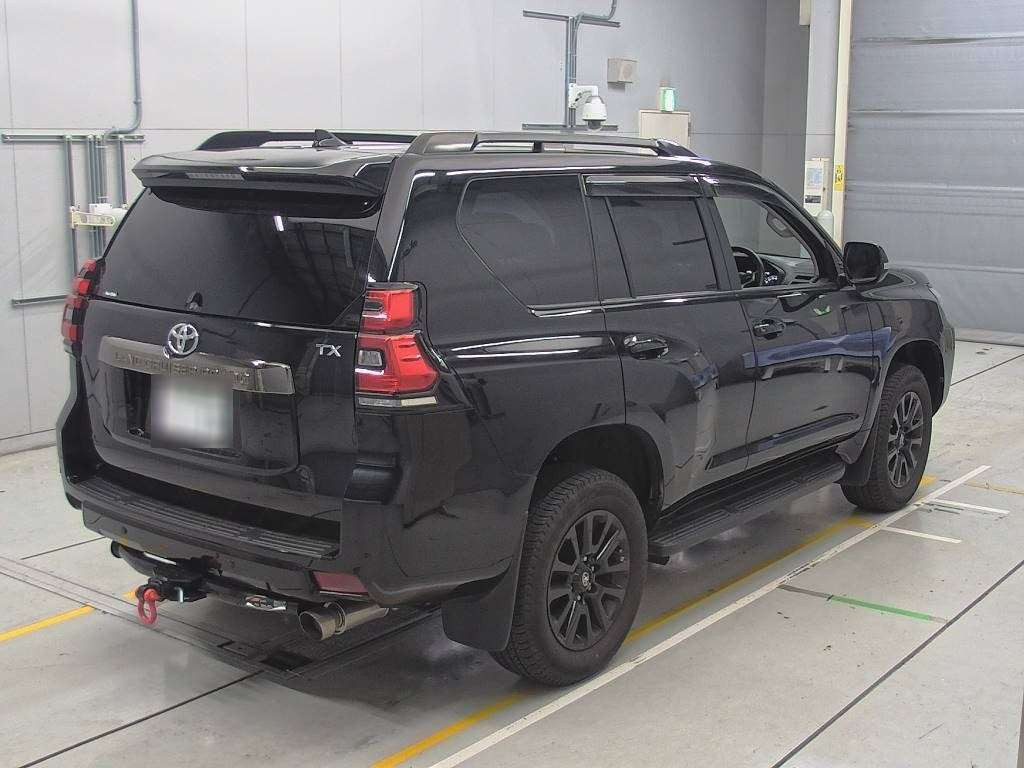 2021 Toyota Land Cruiser Prado TRJ150W[1]