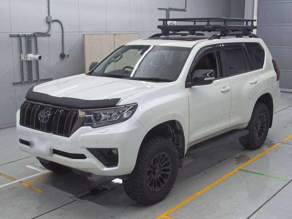 2022 Toyota Land Cruiser Prado TRJ150W[0]