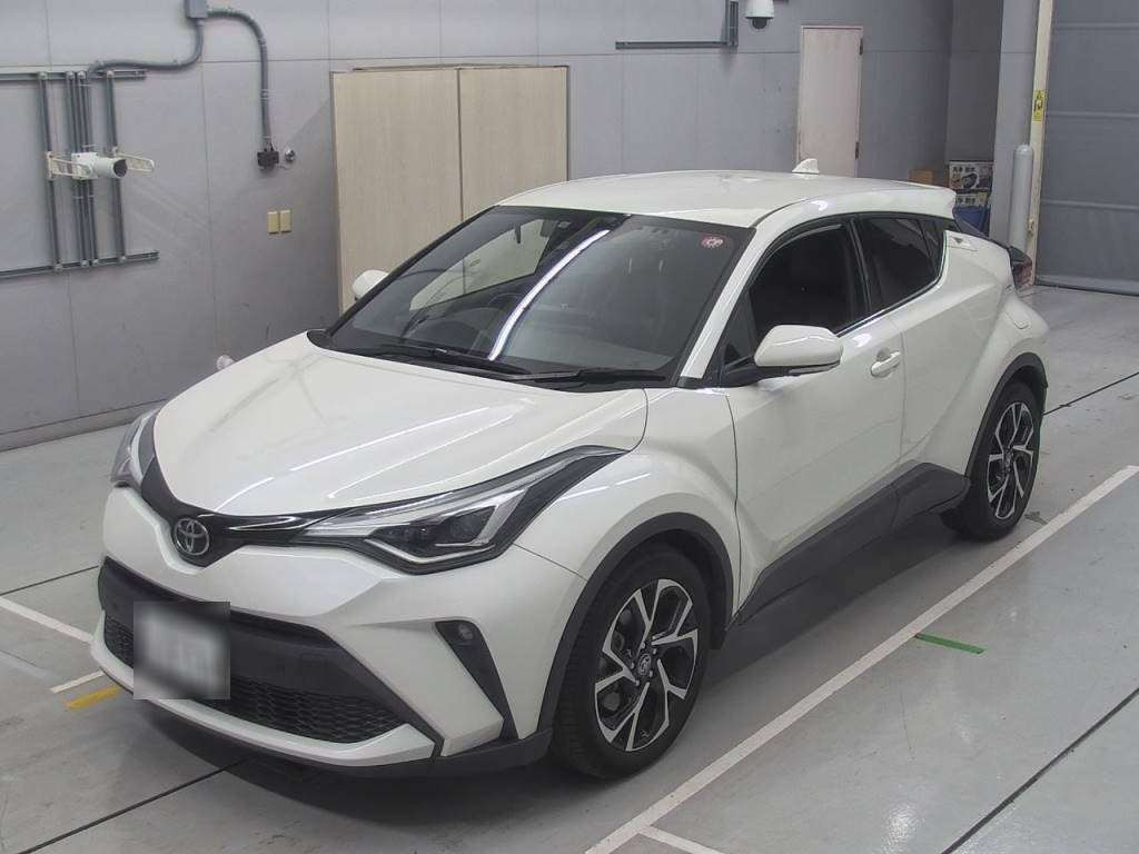 2020 Toyota C-HR NGX10[0]