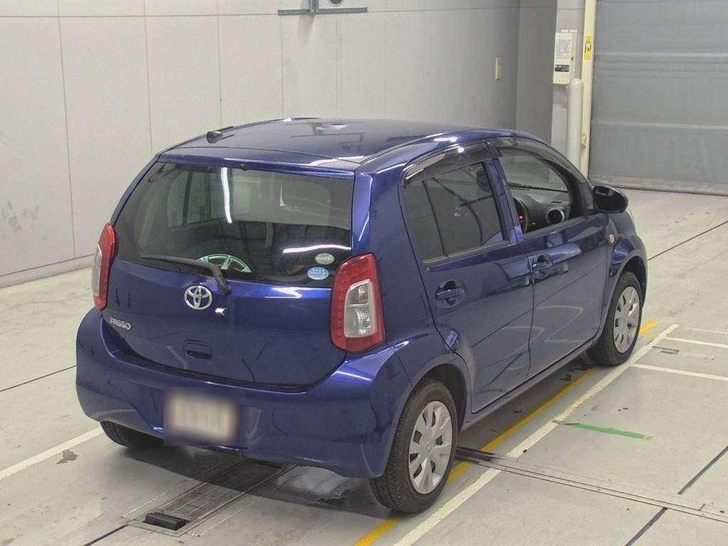 2015 Toyota Passo KGC30[1]