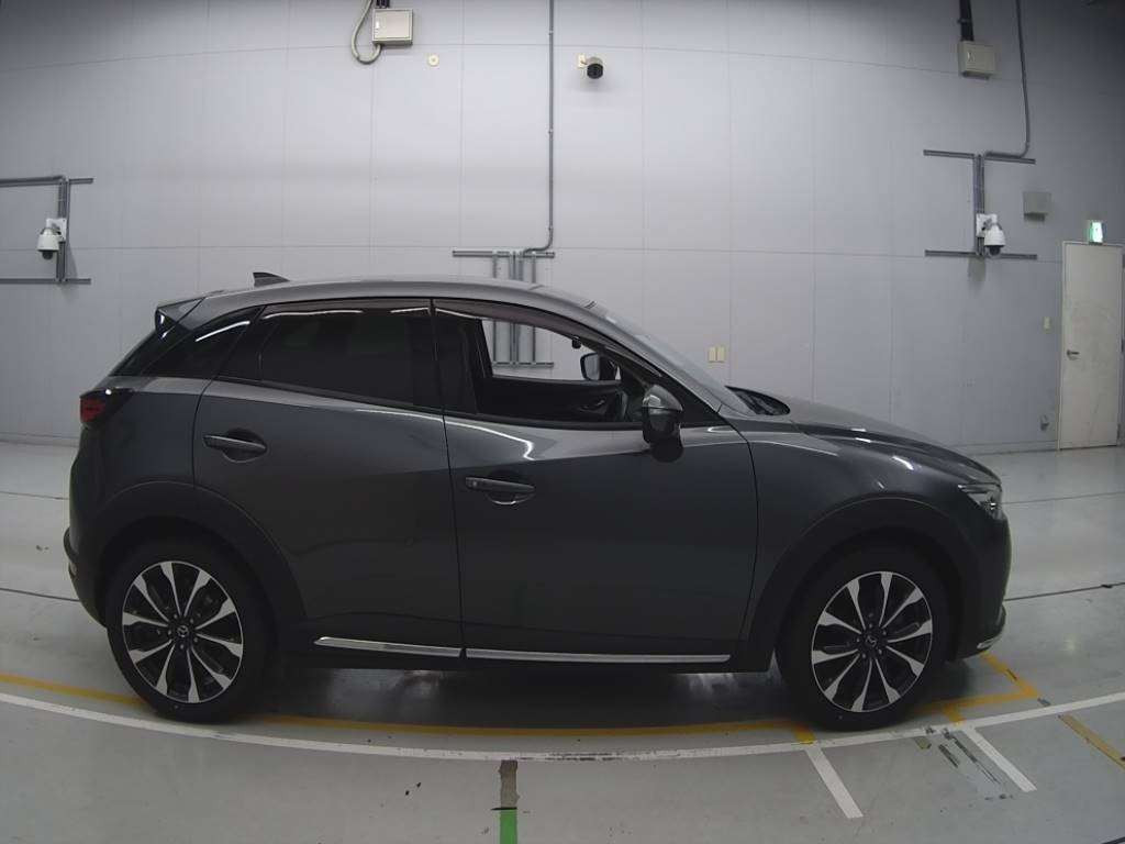 2019 Mazda CX-3 DKEFW[2]