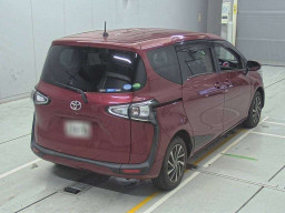 2020 Toyota Sienta