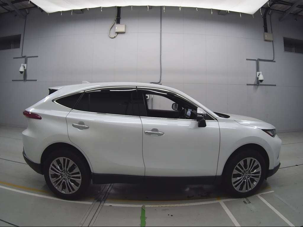 2023 Toyota Harrier MXUA80[2]