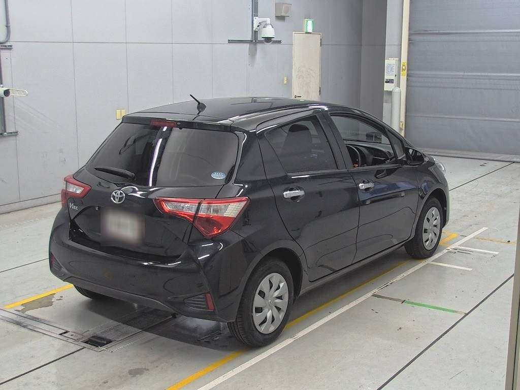 2019 Toyota Vitz KSP130[1]