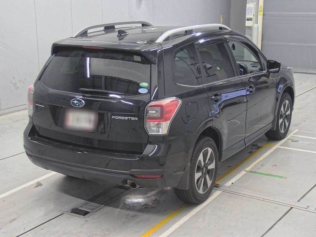 2017 Subaru Forester SJ5[1]