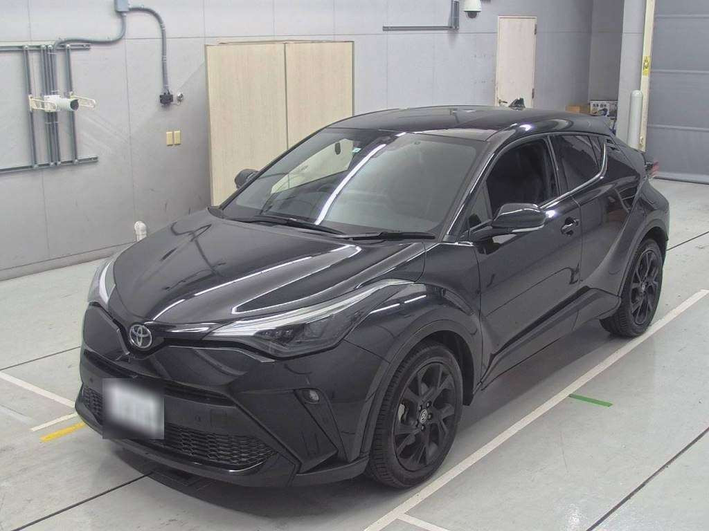 2023 Toyota C-HR NGX10[0]