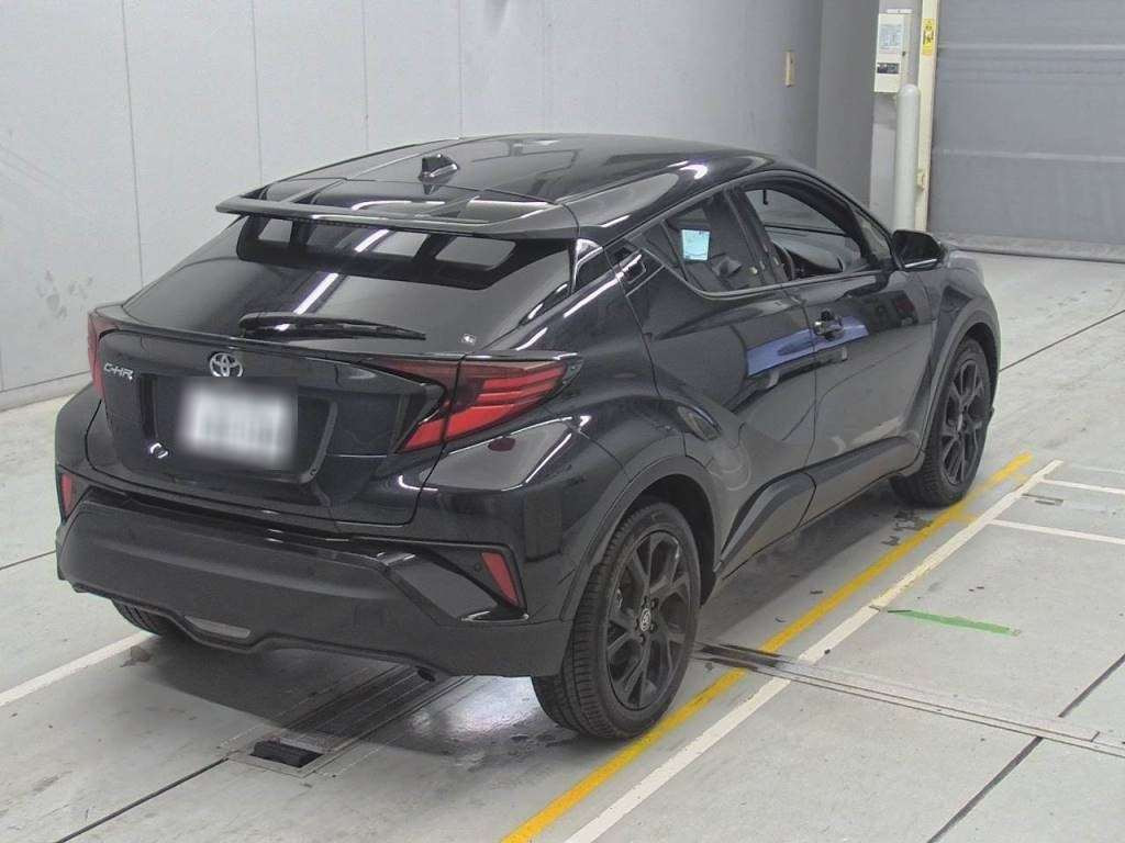 2023 Toyota C-HR NGX10[1]