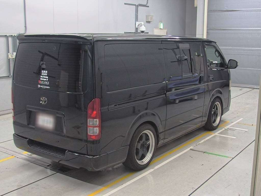 2005 Toyota Hiace Van TRH200V[1]