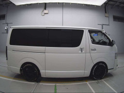 2013 Toyota Regiusace Van