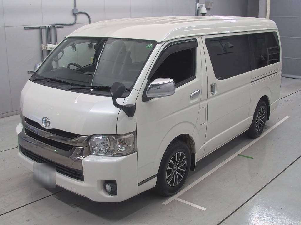 2017 Toyota Hiace Van TRH211K[0]