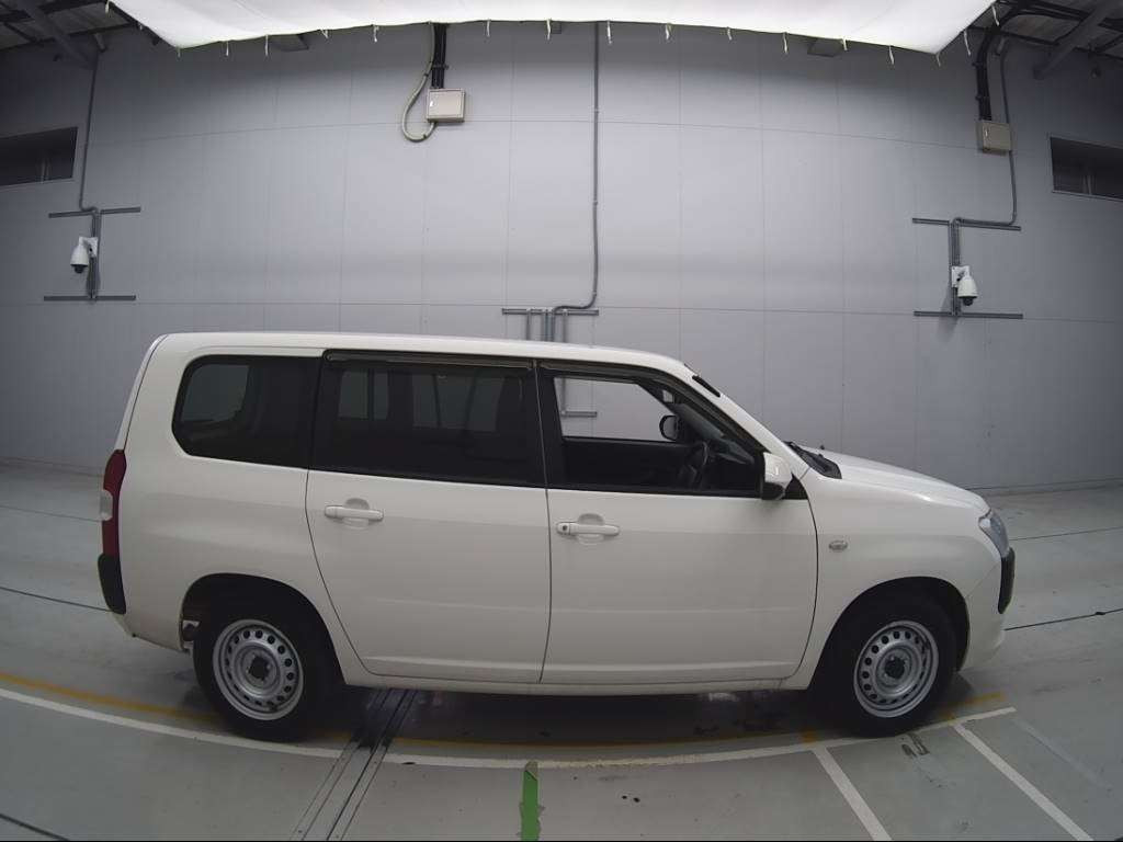 2021 Toyota Probox NHP160V[2]