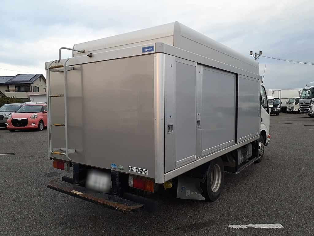 2014 Toyota Dyna Truck XZC645[1]