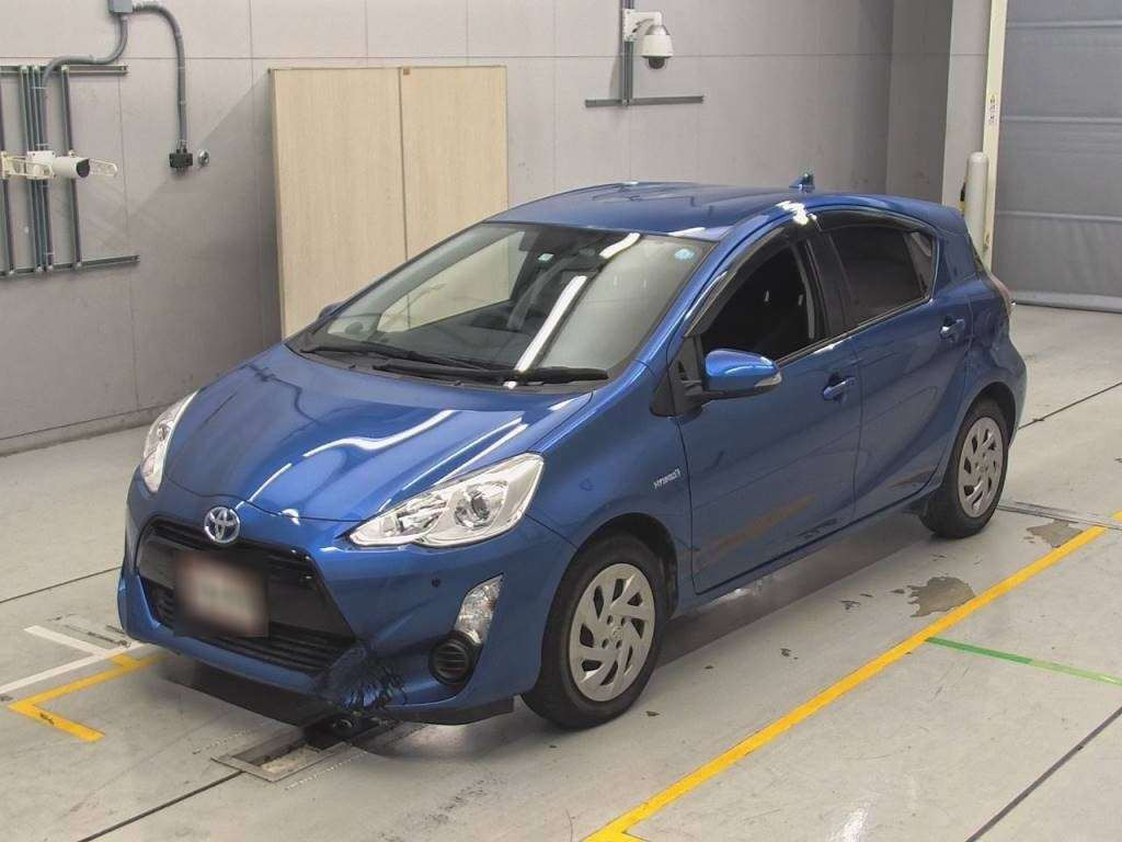 2015 Toyota Aqua NHP10[0]