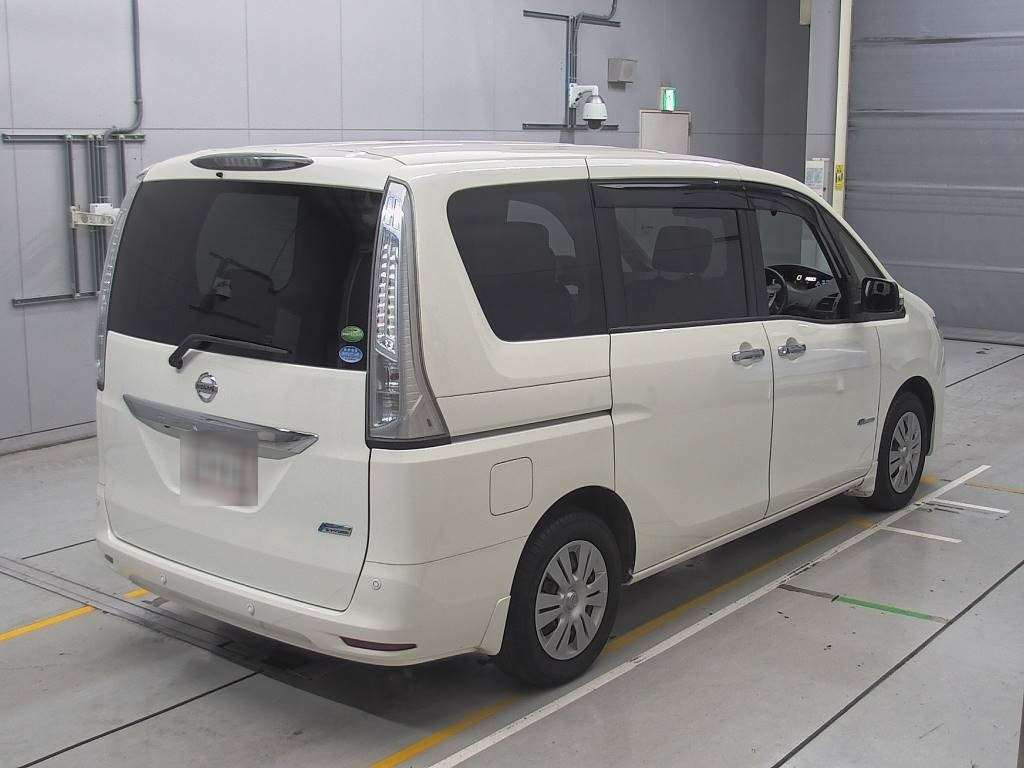 2014 Nissan Serena HC26[1]