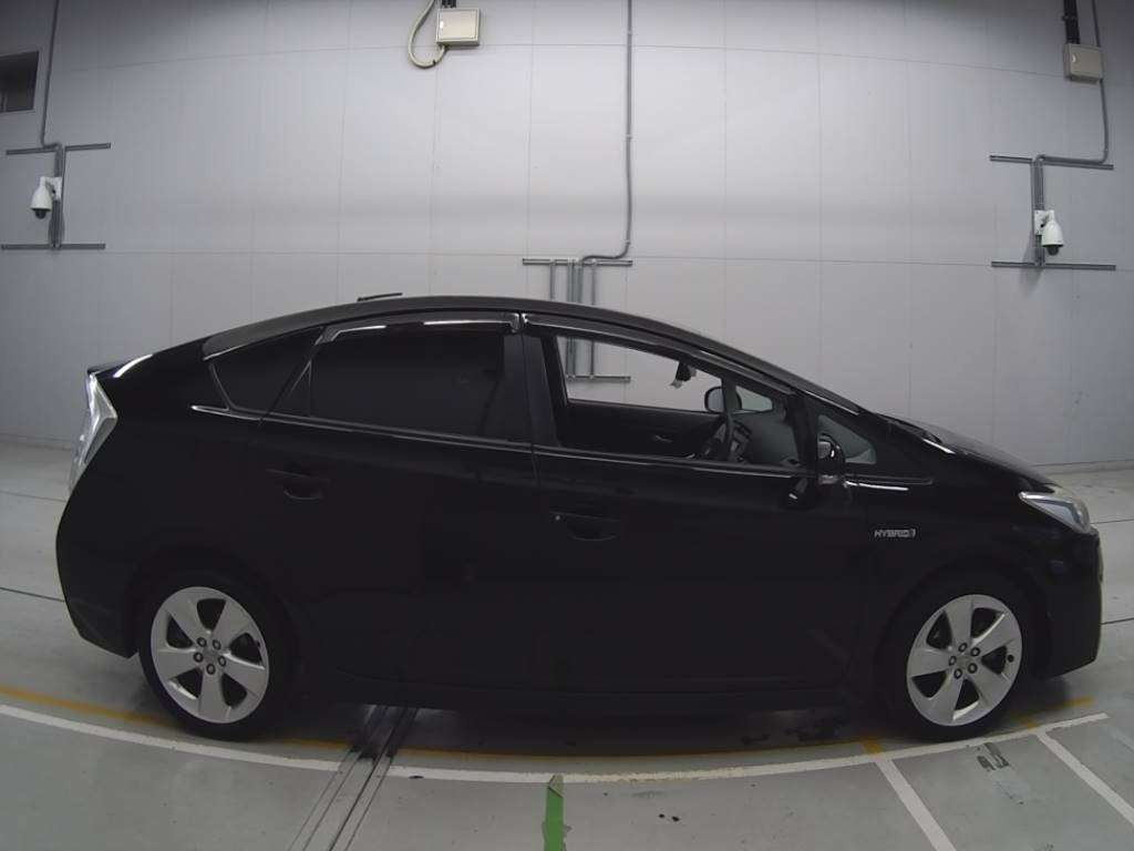 2009 Toyota Prius ZVW30[2]