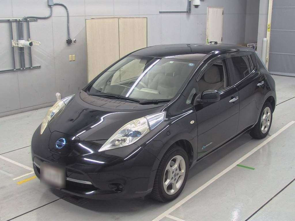 2011 Nissan Leaf ZE0[0]