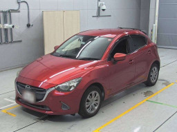 2016 Mazda Demio