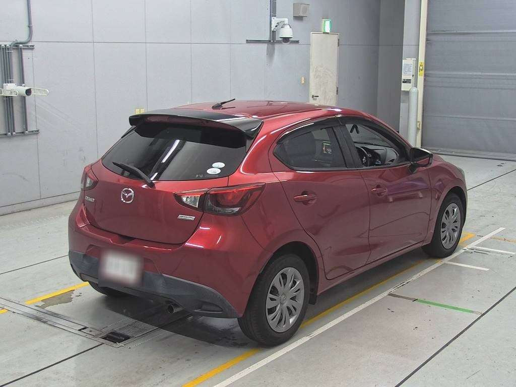 2016 Mazda Demio DJ3FS[1]