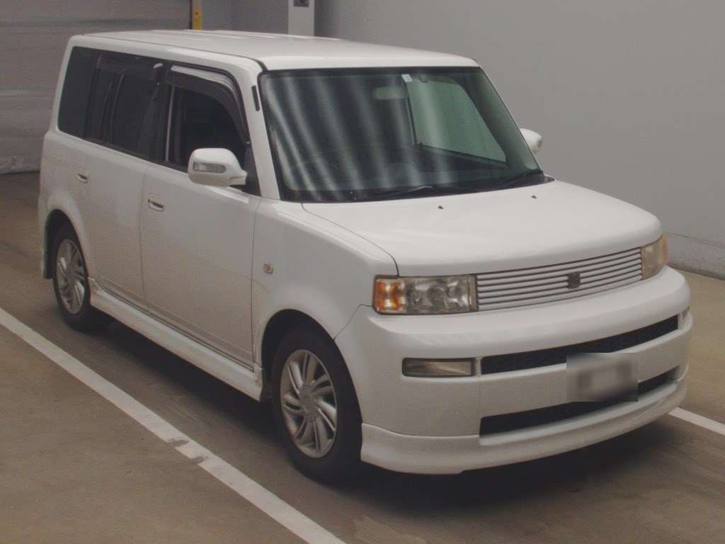 2006 Toyota bB NCP30[2]