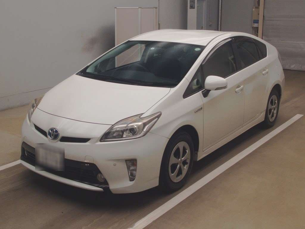 2014 Toyota Prius ZVW30[0]