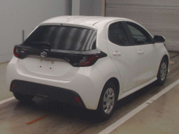 2021 Toyota YARIS