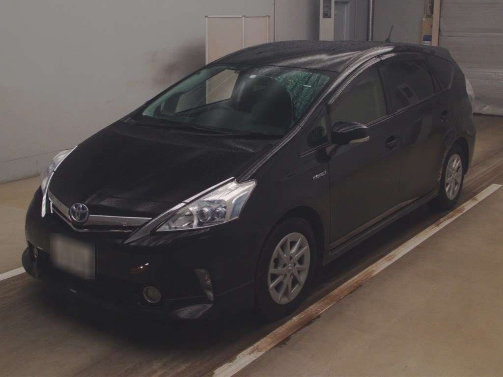 2012 Toyota Prius alpha ZVW40W[0]