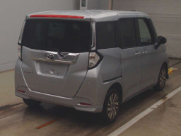 2022 Toyota Roomy