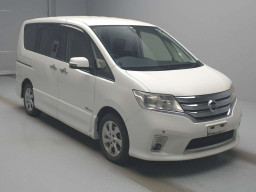 2013 Nissan Serena