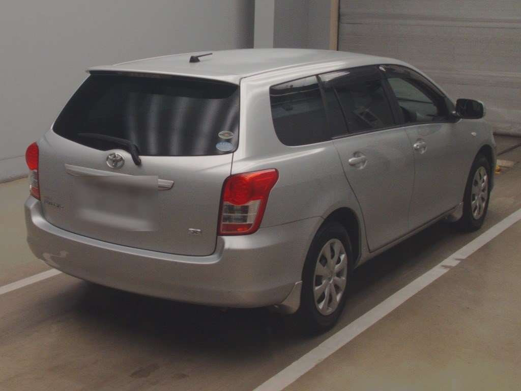 2010 Toyota Corolla Fielder NZE141G[1]