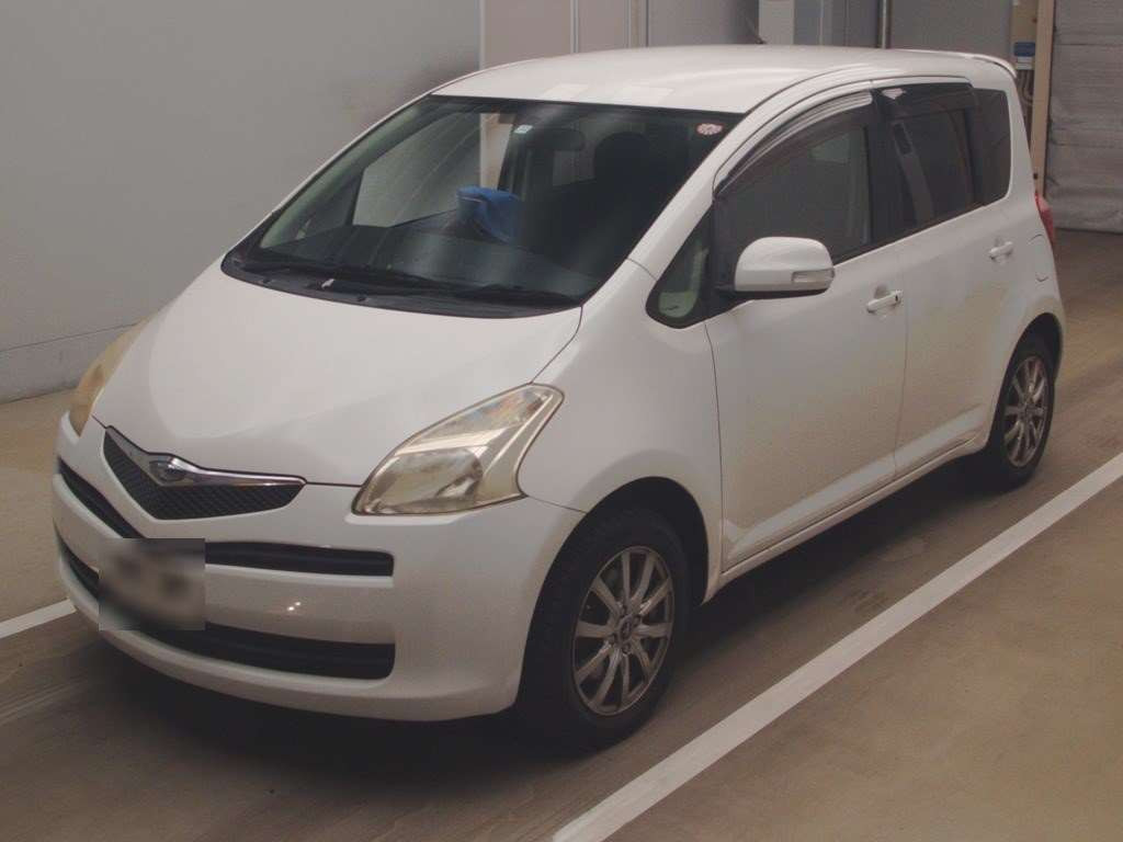 2005 Toyota Ractis NCP100[0]